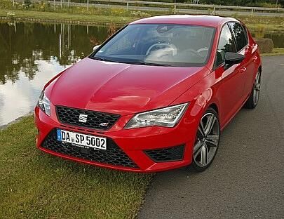 Der Seat Leon FR 280 kommt auf den ersten Blick unauffällig daher. Wer genau hinschaut sieht die 19-Zöller.