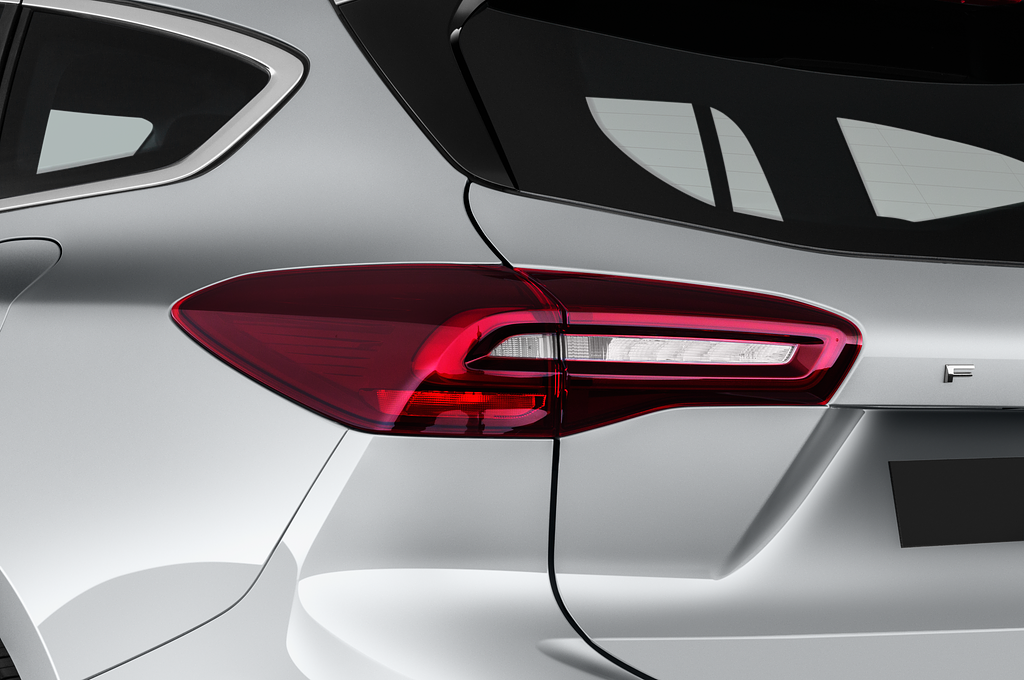 Ford Focus SW (Baujahr 2022) Titanium Vignale 5 Türen Rücklicht