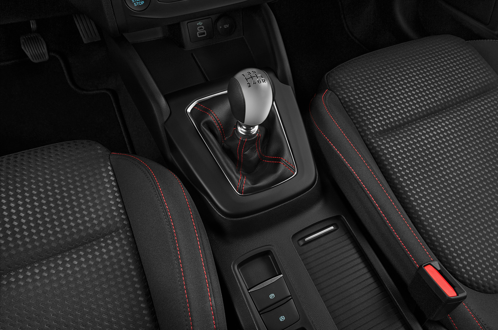 Ford Focus Turnier (Baujahr 2023) ST-Line 5 Türen Schalthebel