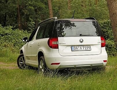 Das Facelift des Skoda Yeti erkennt man an der "Design-Beule".