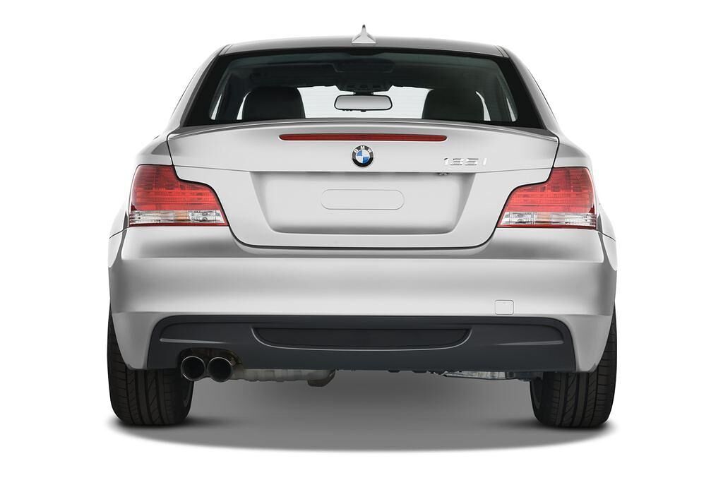 BMW 1 Series (Baujahr 2010) 135i 2 Türen Heckansicht