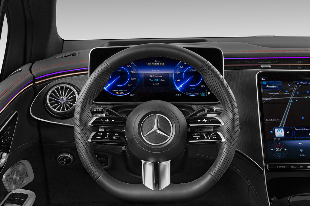 Mercedes EQE SUV (Baujahr 2023) AMG Line 5 Türen Lenkrad