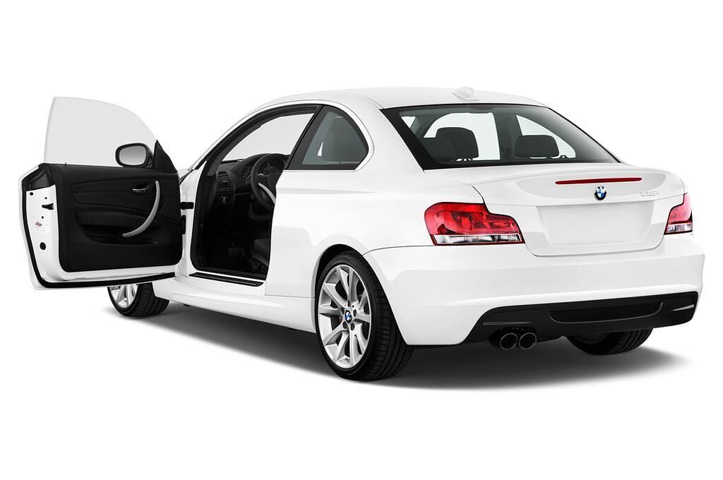 BMW 1 Series (Baujahr 2012) - 2 Türen Tür geöffnet