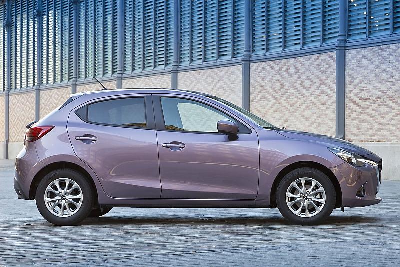 Der Mazda 2 ist 4,06 Meter lang