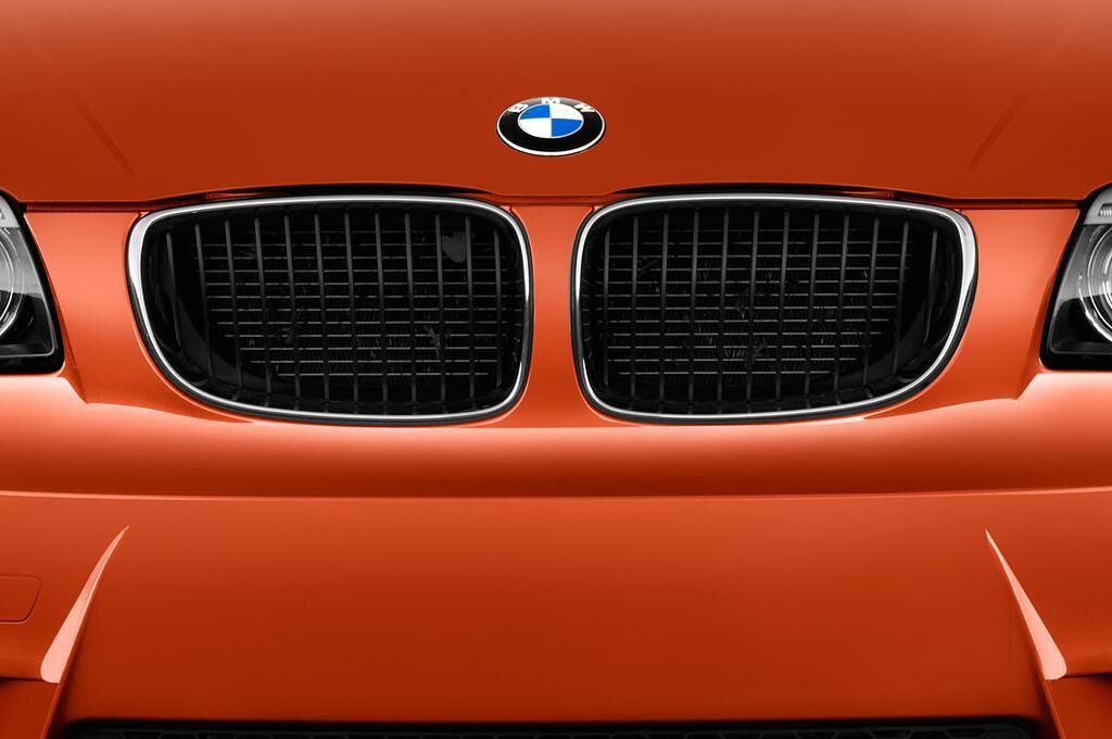 BMW M1 (Baujahr 2012) M 2 Türen Kühlergrill und Scheinwerfer