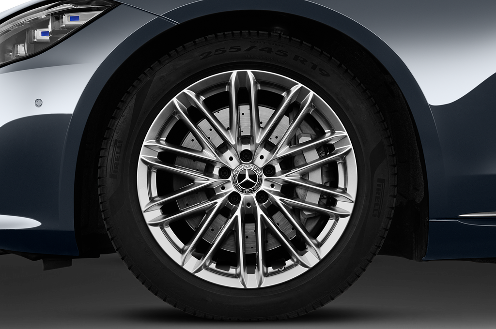 Mercedes S Class (Baujahr 2021) - 4 Türen Reifen und Felge