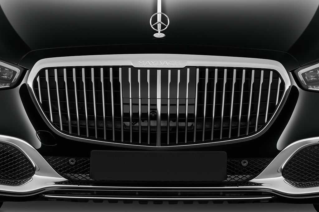 Mercedes S Class (Baujahr 2022) Maybach 4 Türen Kühlergrill und Scheinwerfer