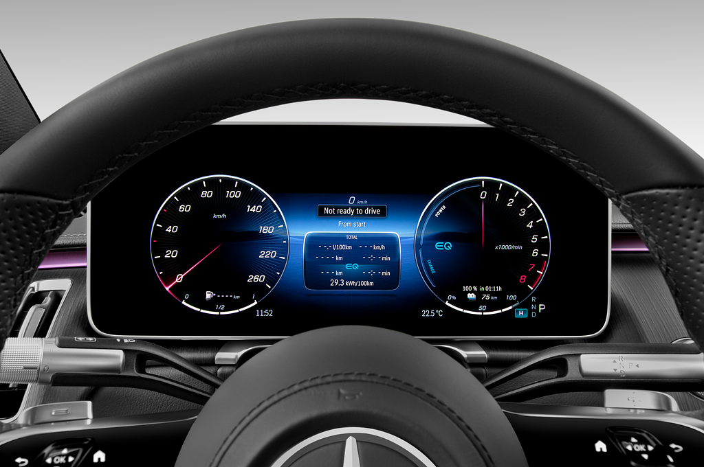 Mercedes S Class (Baujahr 2022) 580e AMG-Line 4 Türen Tacho und Fahrerinstrumente