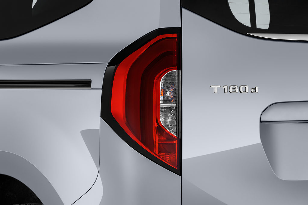 Mercedes T Class (Baujahr 2023) Standard 5 Türen Rücklicht