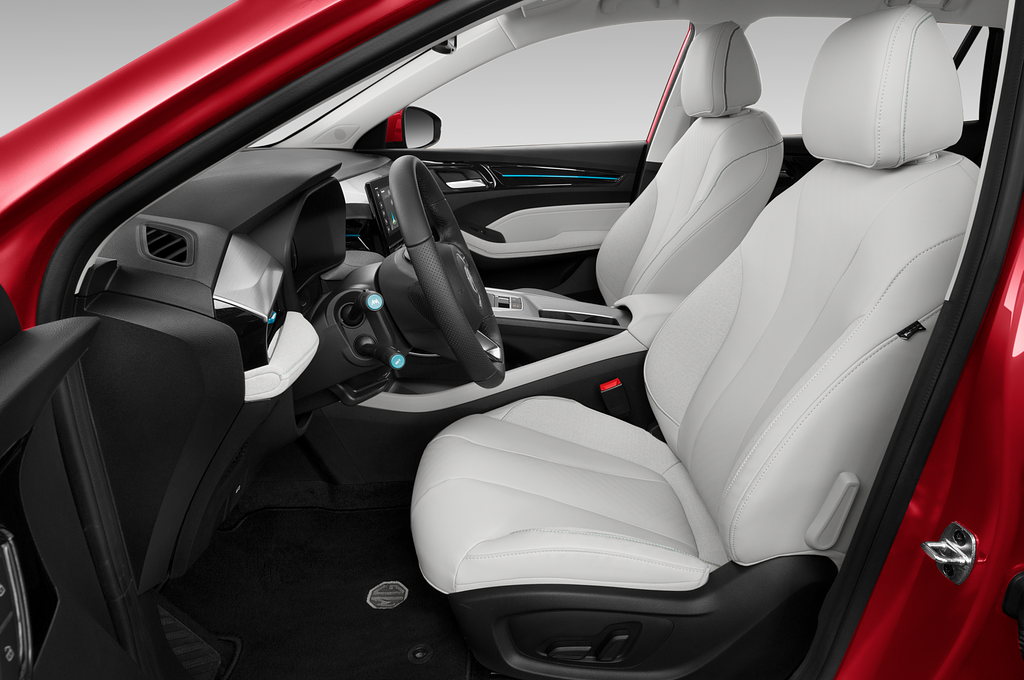 MG MG5 (Baujahr 2022) Luxury 5 Türen Vordersitze