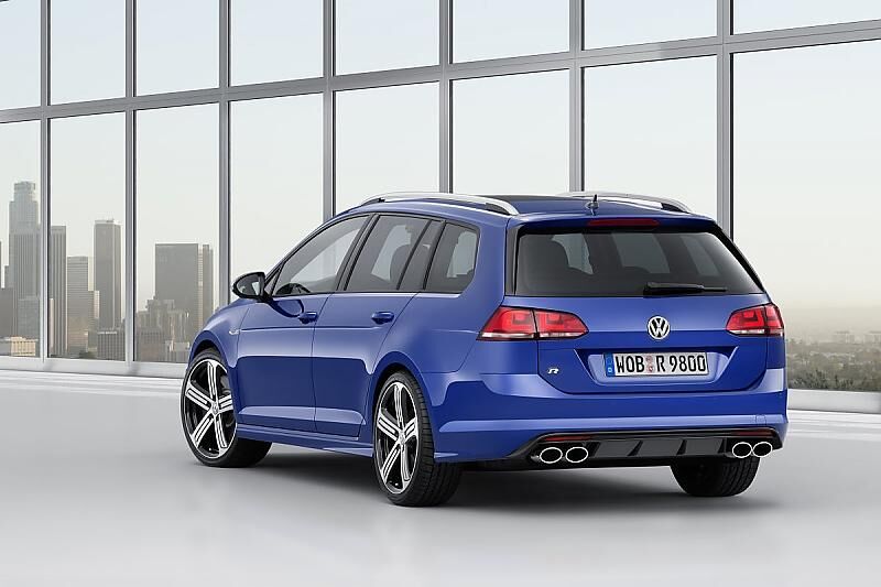 VW Golf R Variant