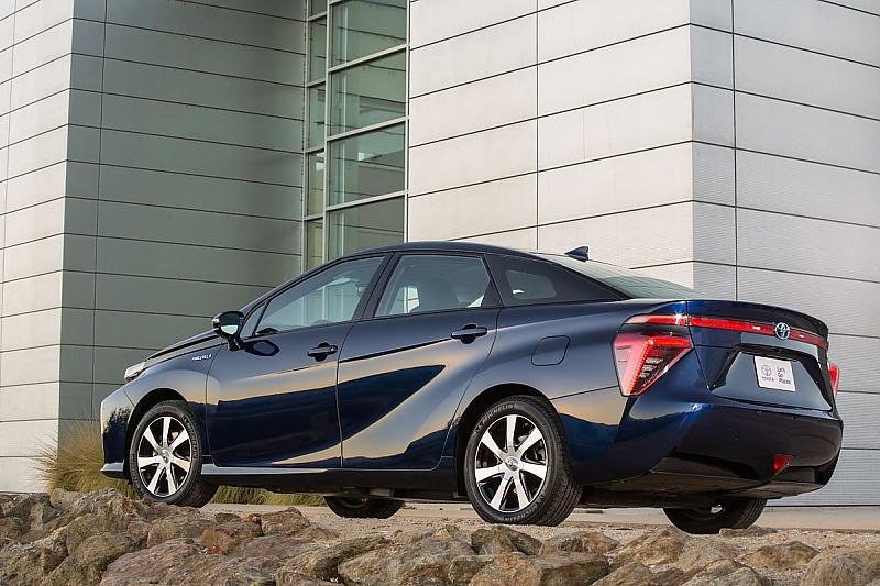 Toyota Mirai - das erste Serien-Brennstoffzellenauto der Welt