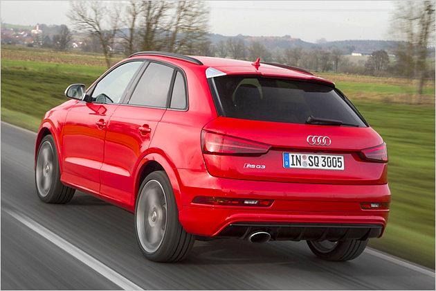 Trotz Diffusor am Heck wirkt das starke Kompakt-SUV optisch nicht überladen