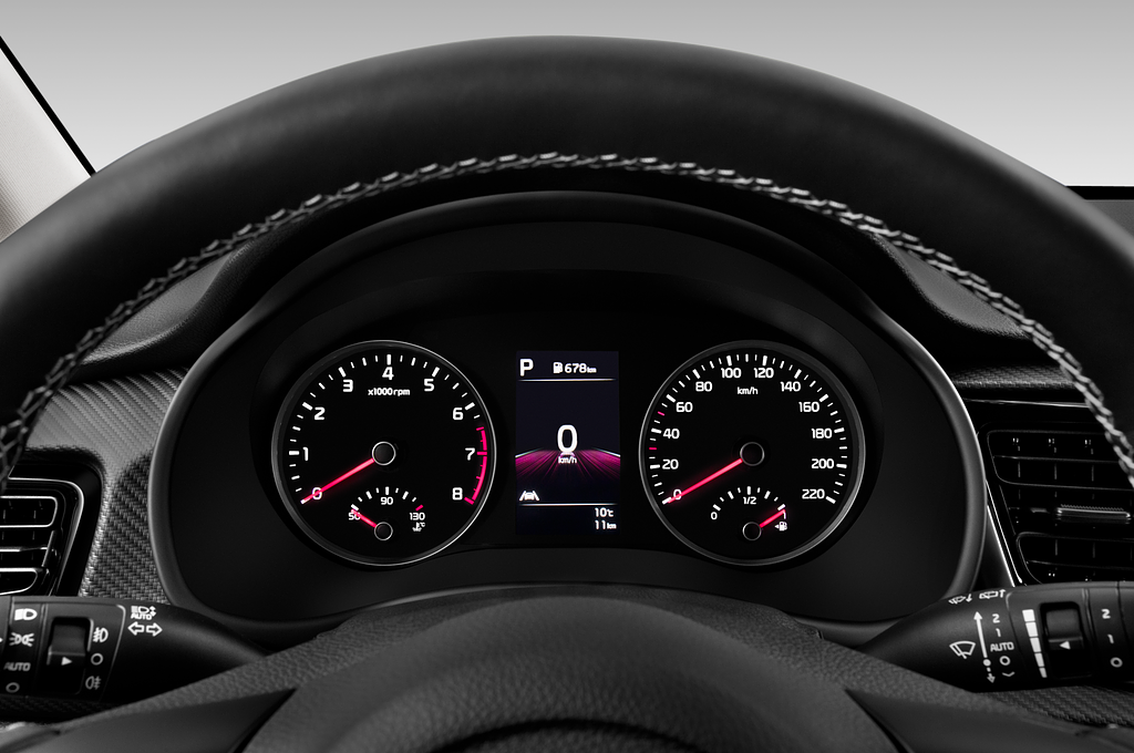 Kia Rio (Baujahr 2021) GT Line 5 Türen Tacho und Fahrerinstrumente