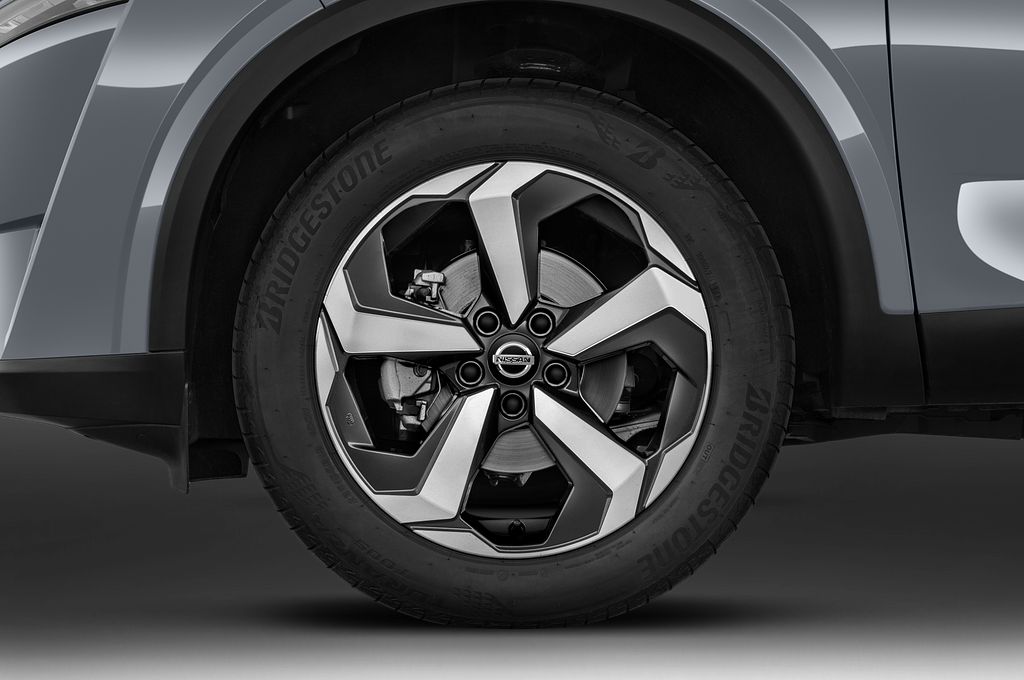 Nissan Qashqai (Baujahr 2022) N-Connecta 5 Türen Reifen und Felge