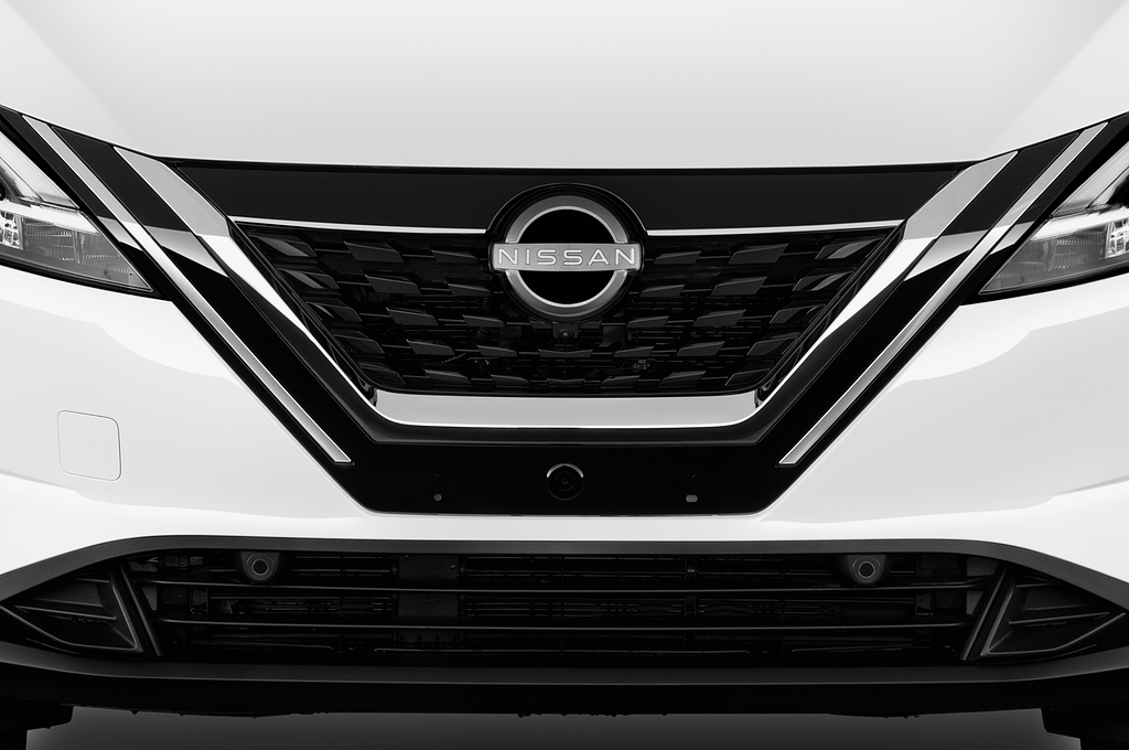 Nissan Qashqai (Baujahr 2022) EV N-Connecta 5 Türen Kühlergrill und Scheinwerfer