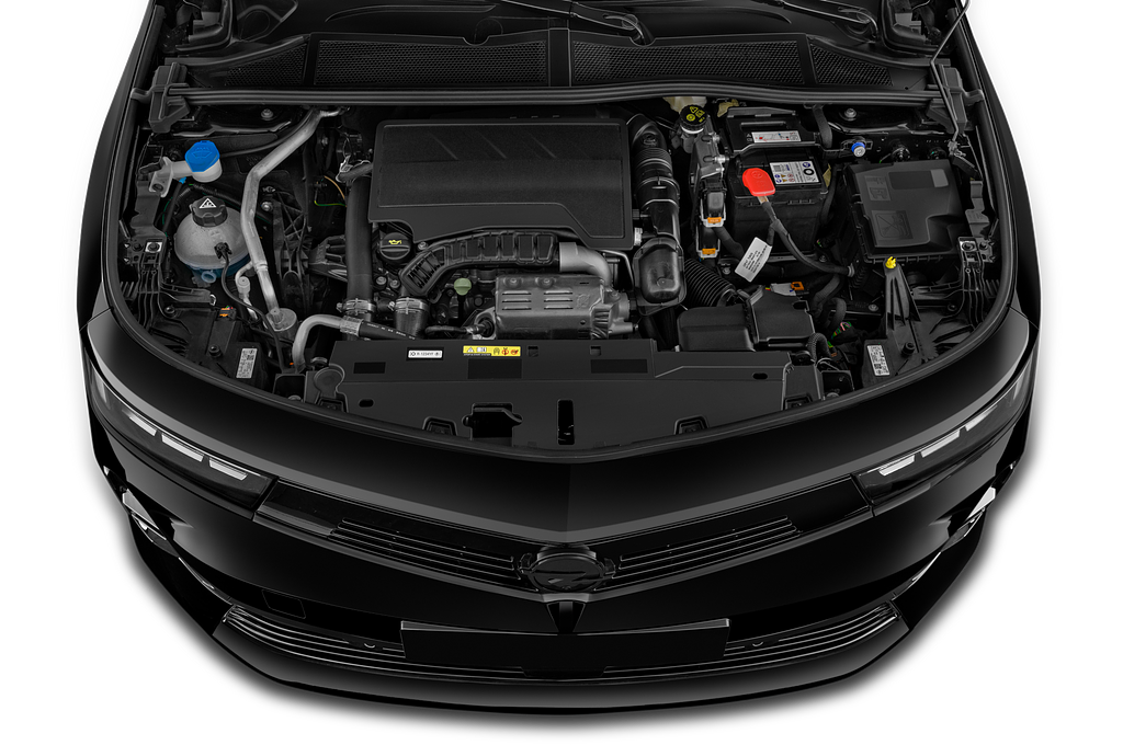 Opel Astra (Baujahr 2022) GS Line 5 Türen Motor
