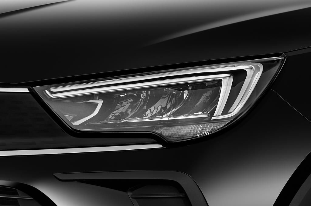 Opel Crossland (Baujahr 2021) Edition 5 Türen Scheinwerfer