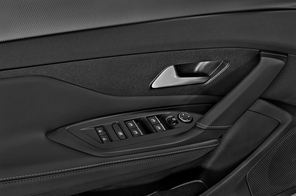 Peugeot 308 Hybrid (Baujahr 2022) GT 5 Türen Bedienungselemente Tür