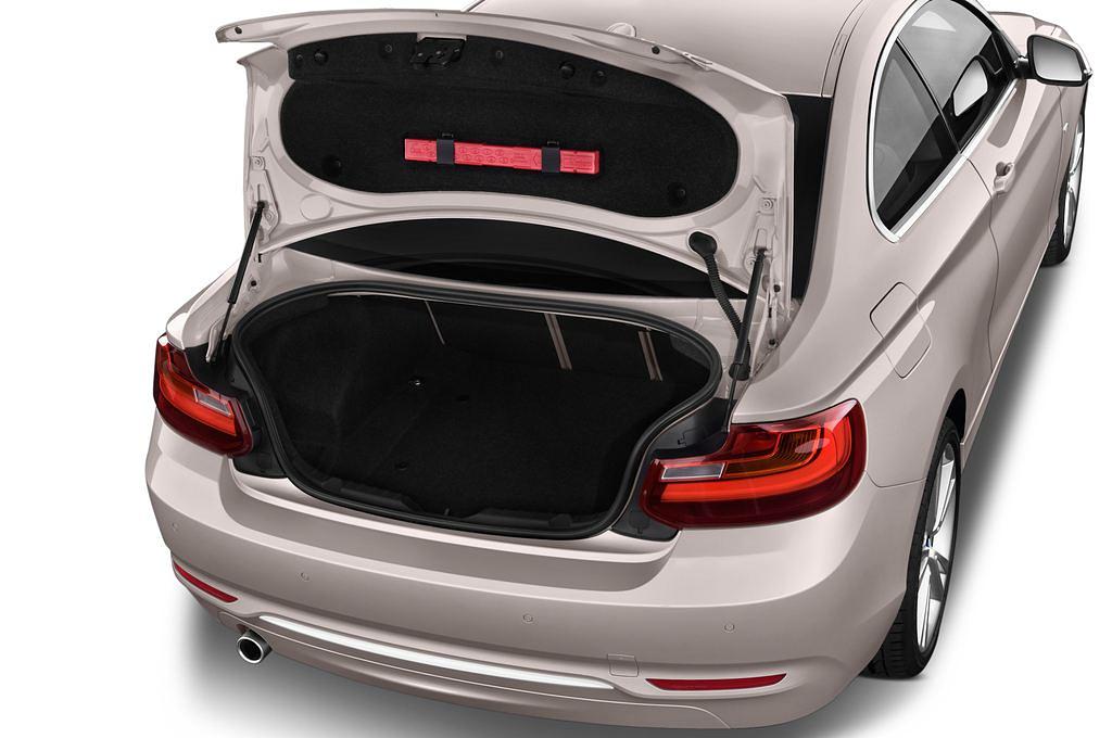 BMW 2 Series (Baujahr 2014) 220d Coupe 2 Türen Kofferraum