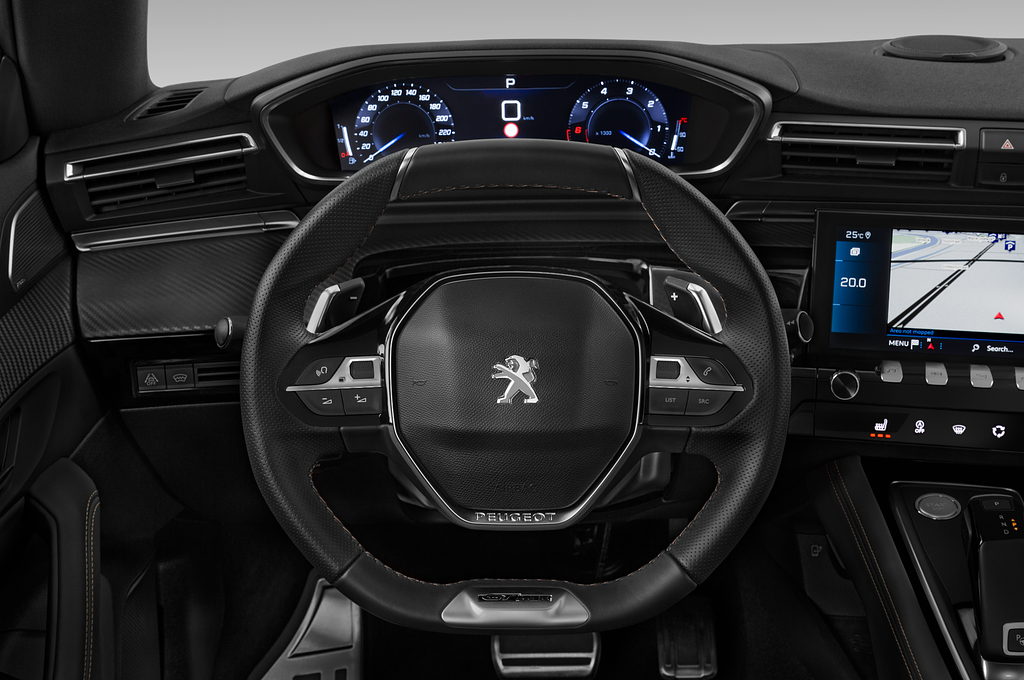 Peugeot 508 SW (Baujahr 2019) GT 5 Türen Lenkrad