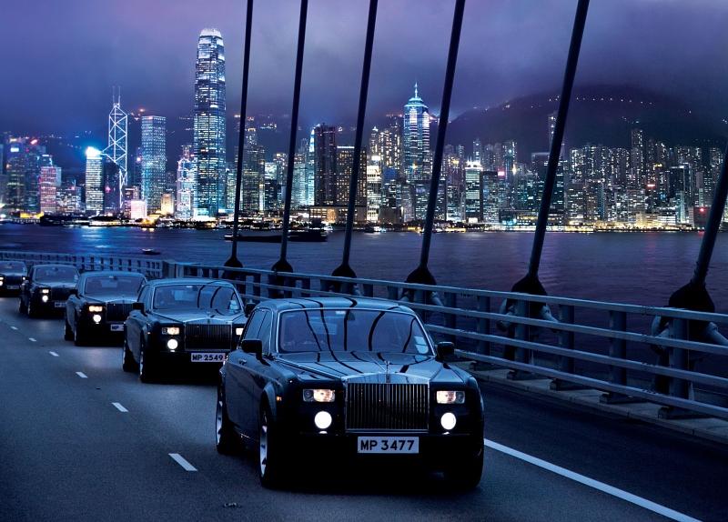 Peninsula Hotel Hong Kong Rolls-Royce-Flotte auf der Tsing Ma Brücke