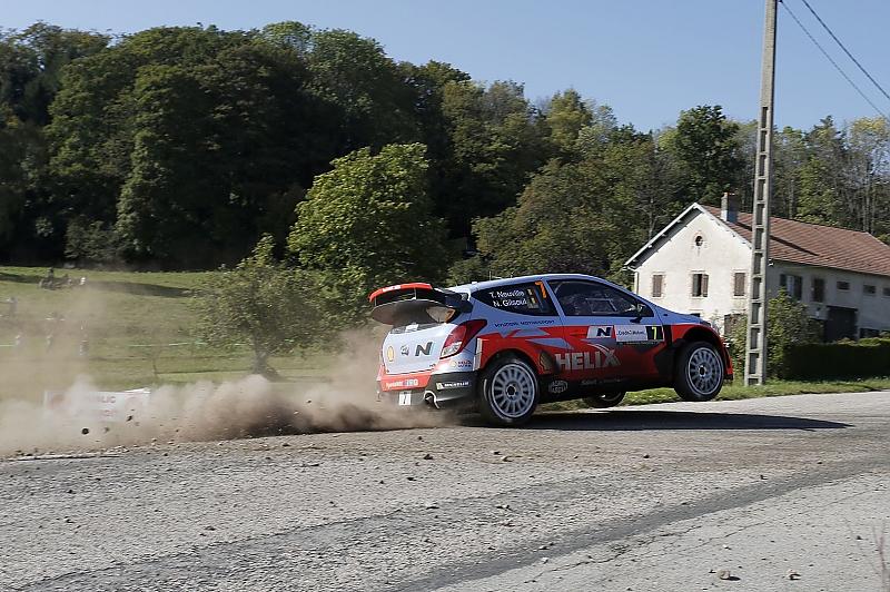 Hyundai-Pilot Thierry Neuville fuhr auf Rang acht.