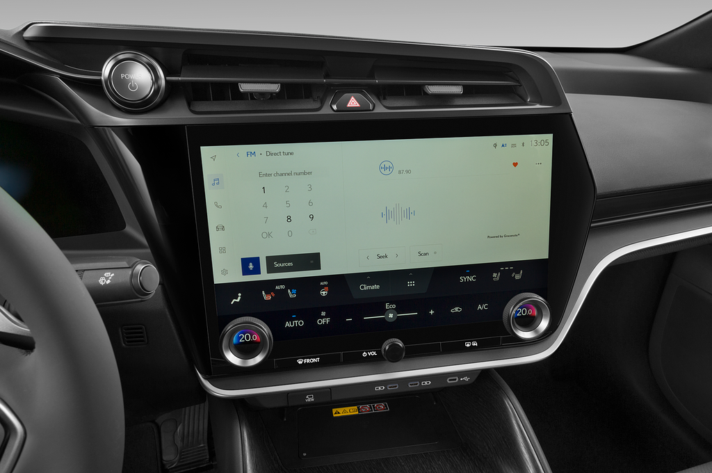 Lexus RZ (Baujahr 2023) 450e Executive 5 Türen Temperatur und Klimaanlage