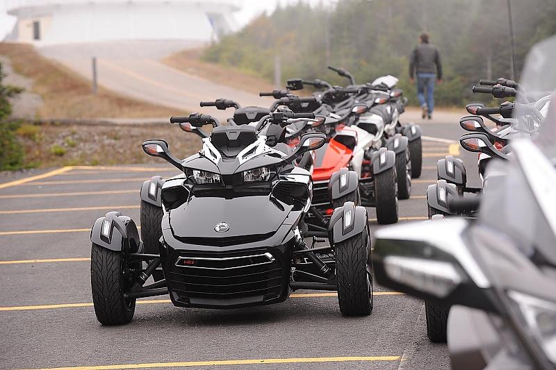 Der CanAm Spyder F3 lädt ein zum Cruisen in der Gruppe