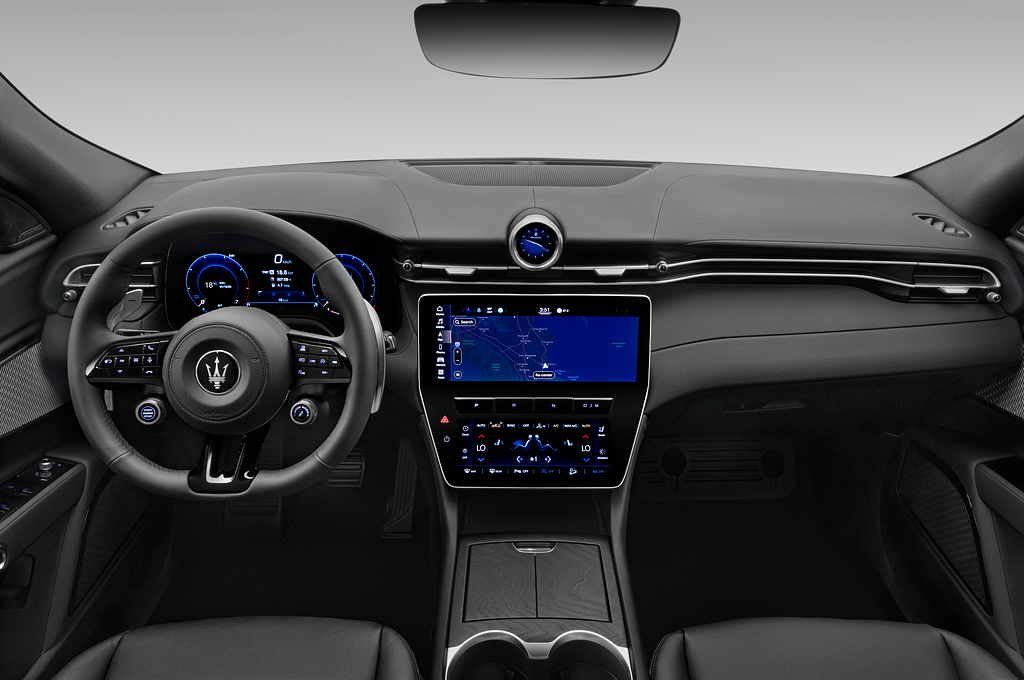 Maserati Grecale (Baujahr 2023) Modena 5 Türen Cockpit und Innenraum