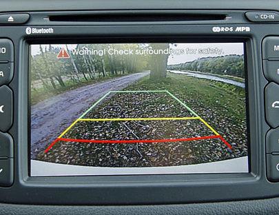 Unser Kia ist mit Navigationssystem und vielen Extras ausgestattet.
