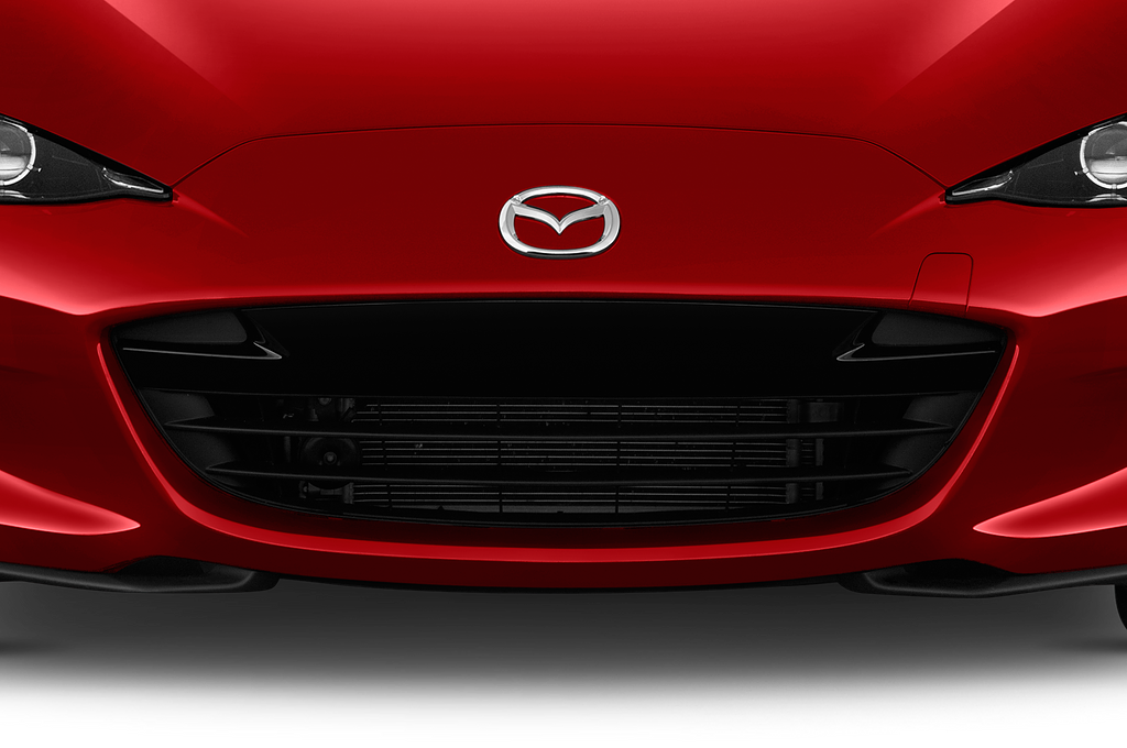 Mazda MX-5 (Baujahr 2019) Sports-Line 2 Türen Kühlergrill und Scheinwerfer