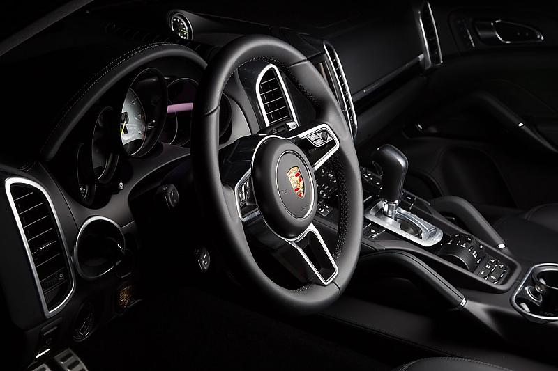Typisches Porsche-Cockpit