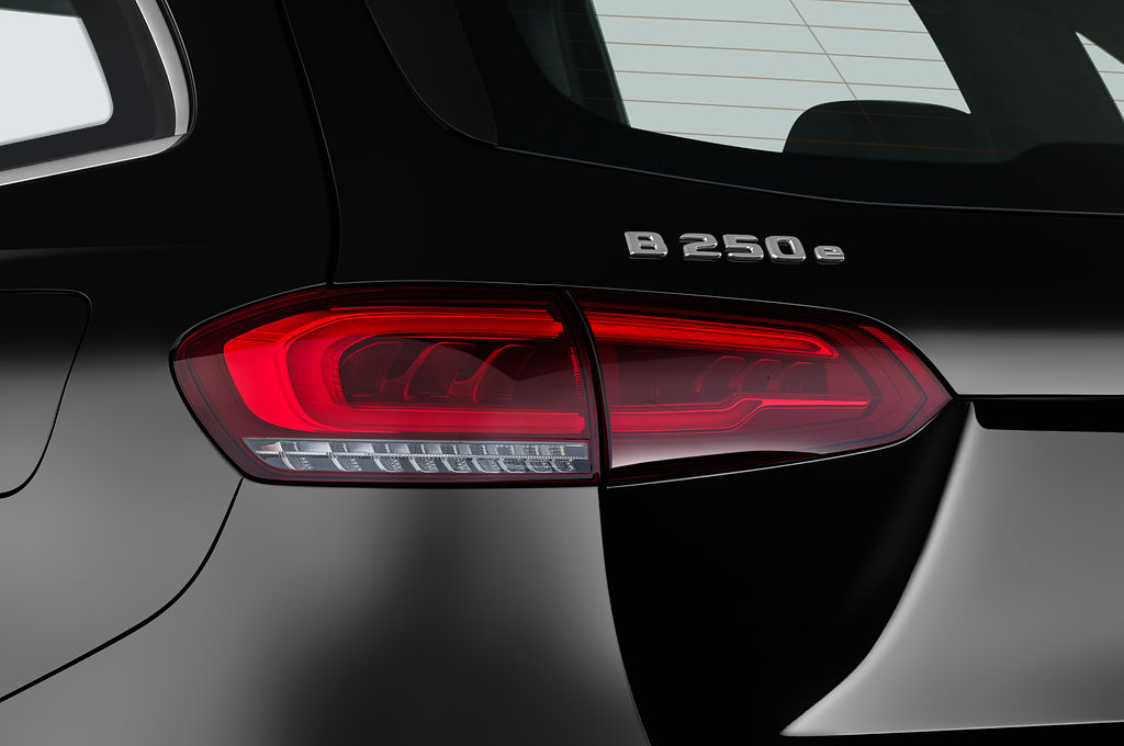 Mercedes B Class Sports Tourer (Baujahr 2022) 250e Progressive Line 5 Türen Rücklicht