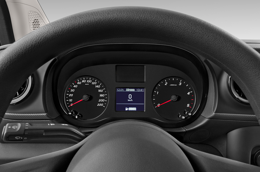 Mercedes Citan Furgon (Baujahr 2023) Pro 4 Türen Tacho und Fahrerinstrumente