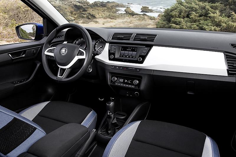 Skoda Fabia 1.2 TSI - aufgeräumtes Cockpit