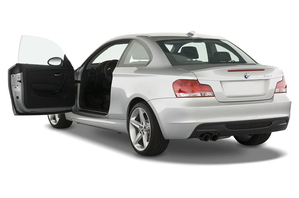 BMW 1 Series (Baujahr 2010) 135i 2 Türen Tür geöffnet