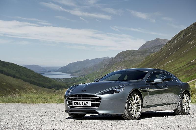 Der Aston Martin Rapide S hat das typische Design des britischen Sportwagen-Bauers