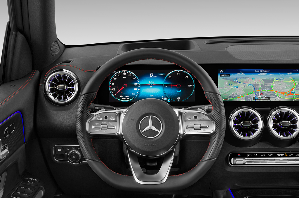 Mercedes EQB (Baujahr 2022) 300 AMG Line 5 Türen Lenkrad