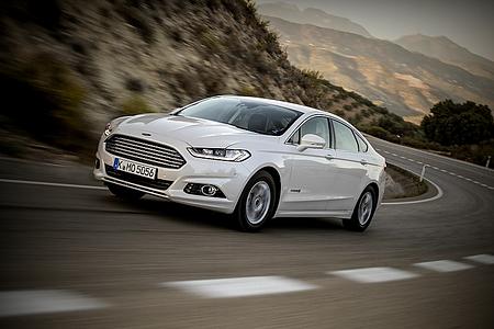 Ford Mondeo 2.0 Hybrid - Die Kraft der drei Herzen Ford Mondeo 2.0 Hybrid - Die Kraft der drei Herzen