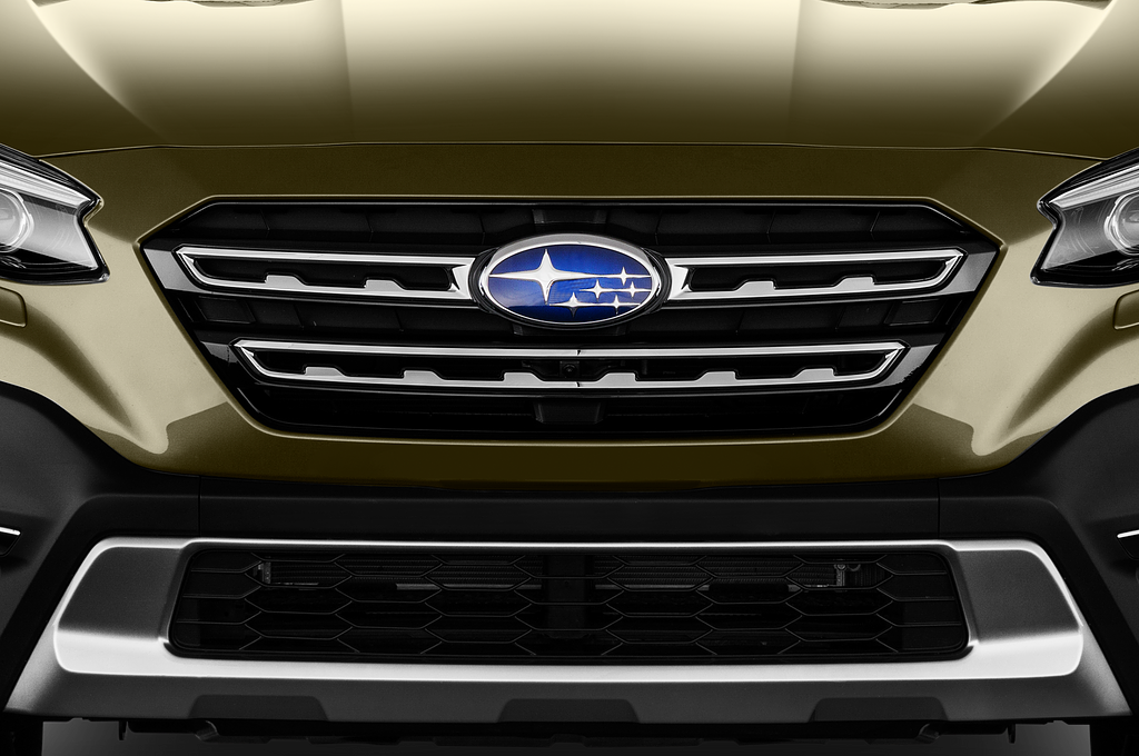 Subaru Outback (Baujahr 2022) Platinum 5 Türen Kühlergrill und Scheinwerfer