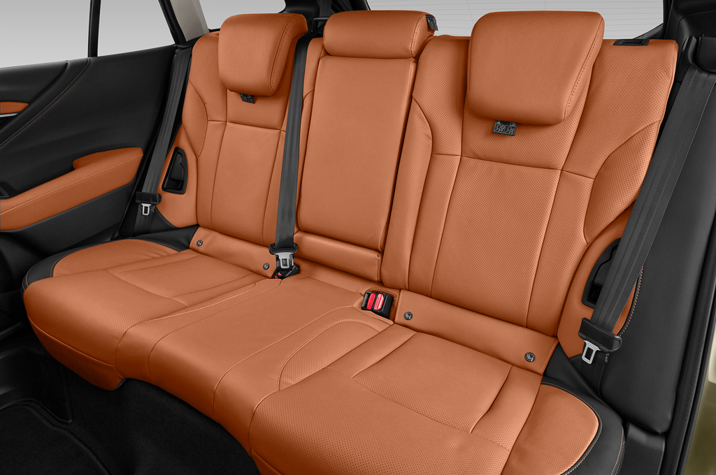 Subaru Outback (Baujahr 2022) Platinum 5 Türen Rücksitze