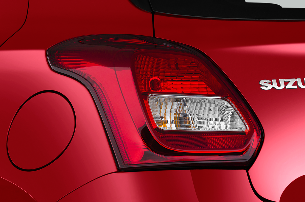 Suzuki Swift (Baujahr 2020) Comfort Hybrid 5 Türen Rücklicht