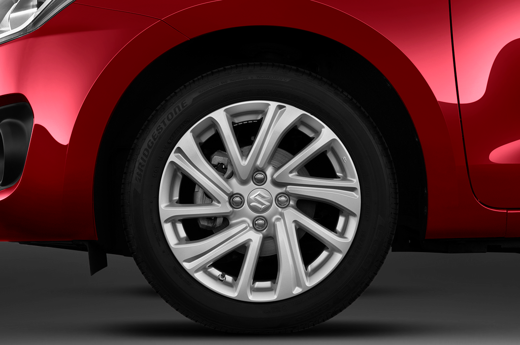 Suzuki Swift (Baujahr 2021) Comfort Hybrid 5 Türen Reifen und Felge