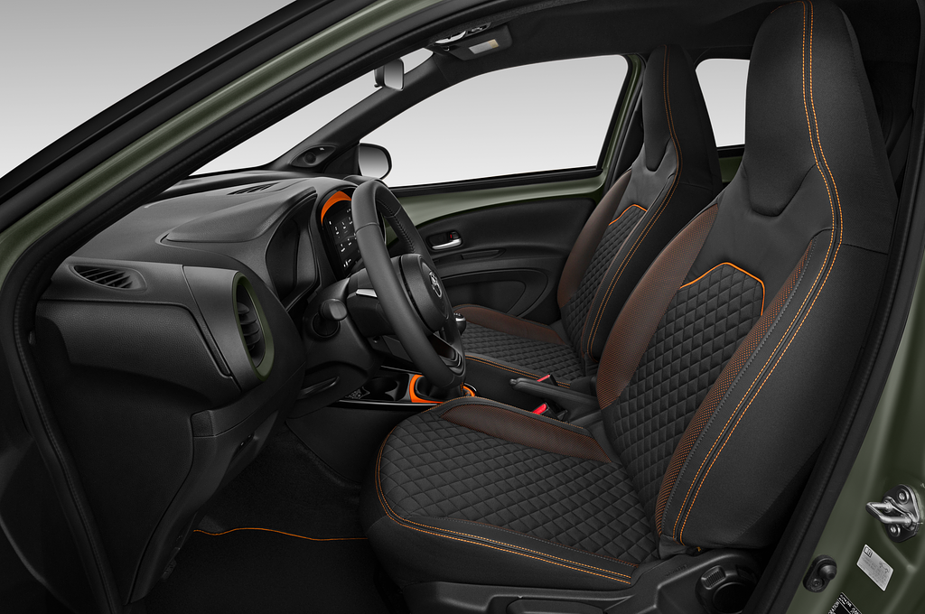 Toyota Aygo X (Baujahr 2022) Limited 5 Türen Vordersitze