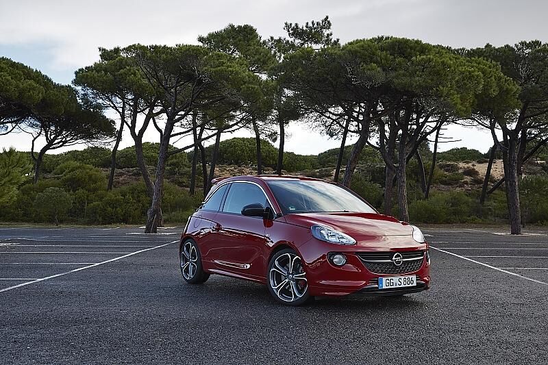 Opel Adam S