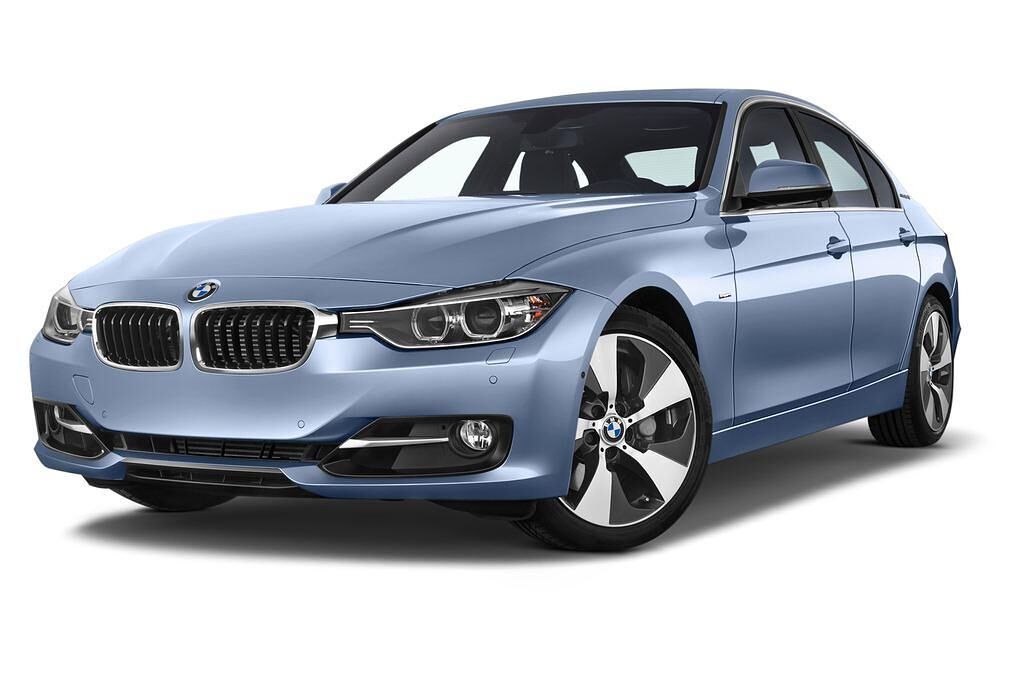 BMW 3 Series (Baujahr 2015) Sport Line 4 Türen seitlich vorne mit Felge