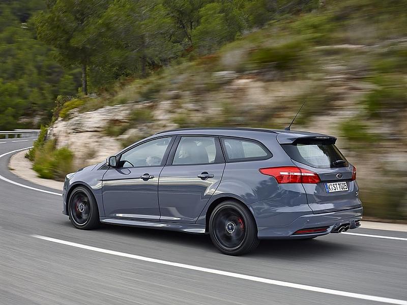 Erstmals ist der Ford Focus ST als Diesel erhältlich.