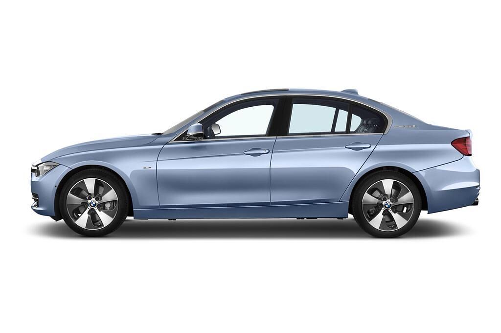 BMW 3 Series (Baujahr 2015) Sport Line 4 Türen Seitenansicht