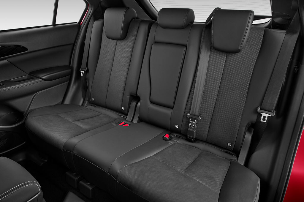 Mitsubishi Eclipse Cross PHEV (Baujahr 2021) Plus 5 Türen Rücksitze